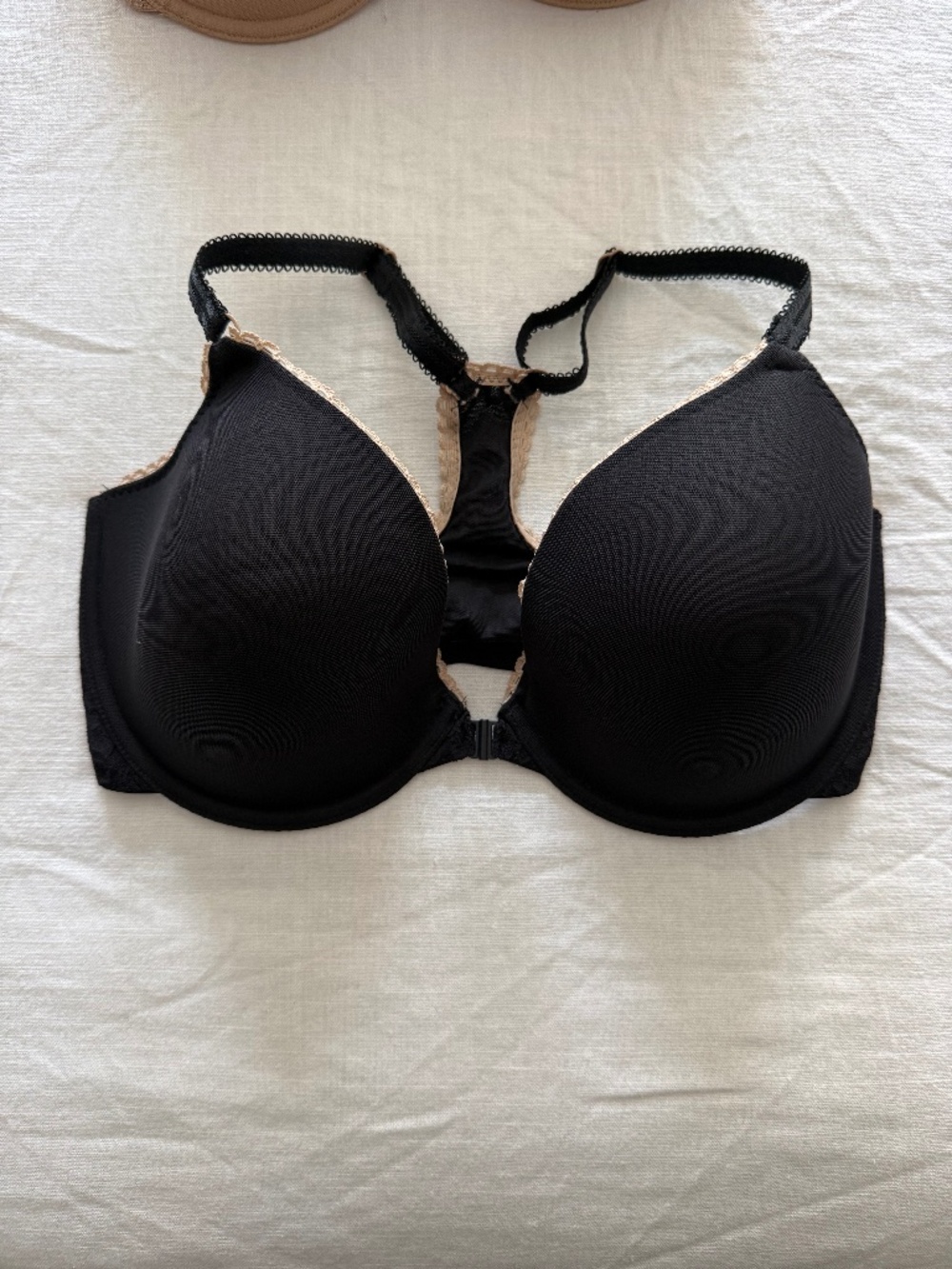 Brand New B. TEMPT'D Black Full Bloom Racerback Bra - Size 36DD